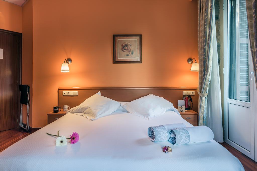 Pension Ab Domini Сан-Себастьян Экстерьер фото