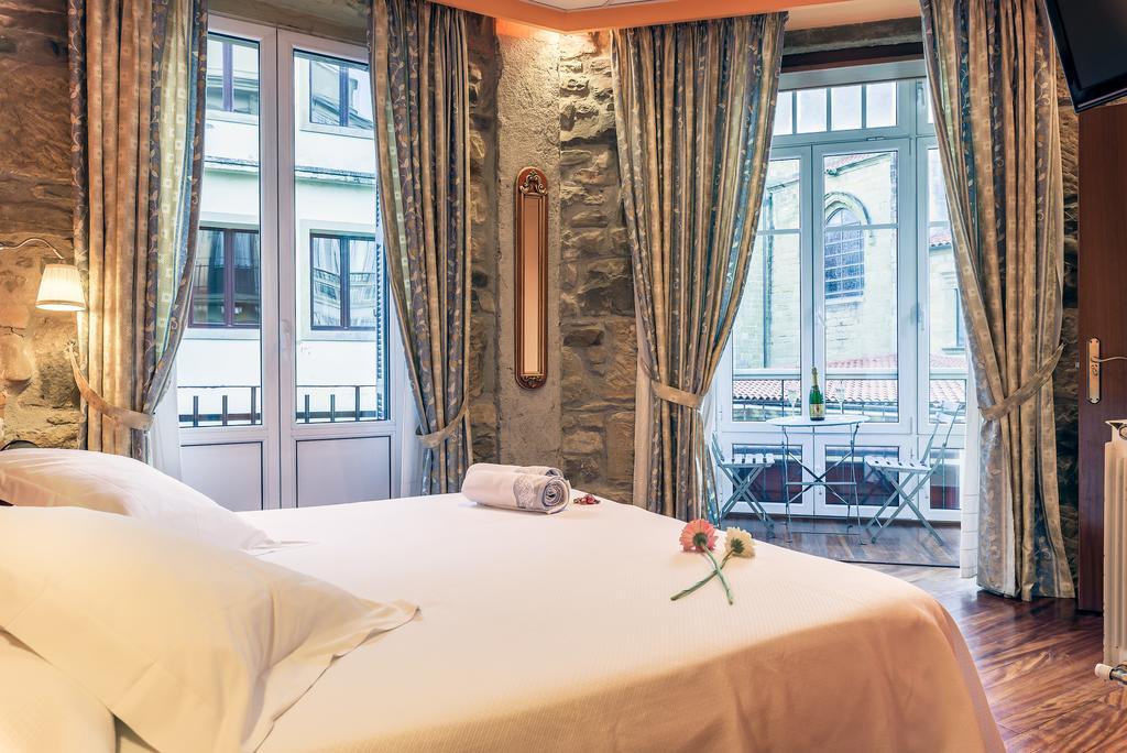 Pension Ab Domini Сан-Себастьян Экстерьер фото