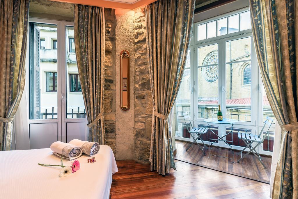 Pension Ab Domini Сан-Себастьян Экстерьер фото