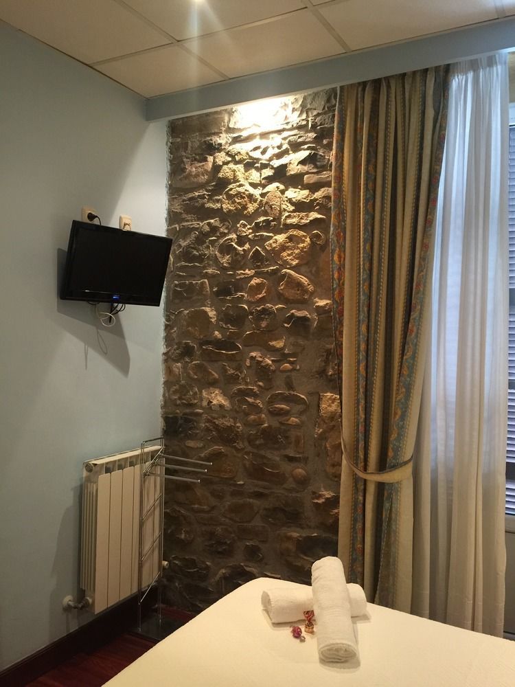 Pension Ab Domini Сан-Себастьян Экстерьер фото